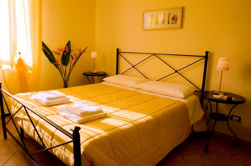 Titina B&B โรม ภายนอก รูปภาพ